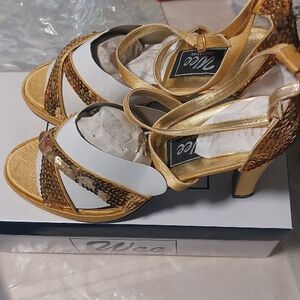 Women's Gold Sequin Heels Sz8